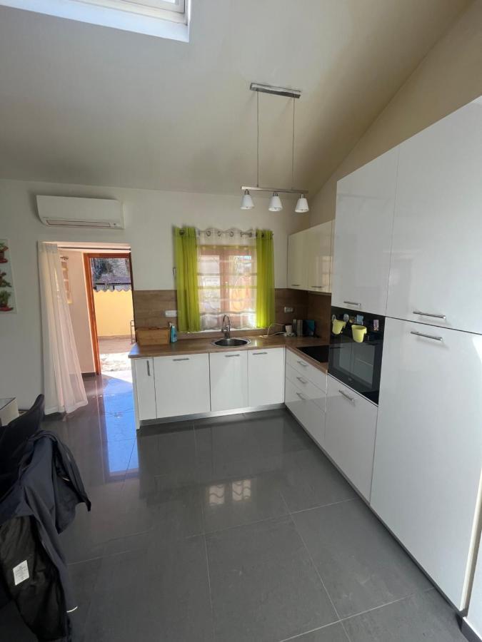 Hiza Appartement Pula Buitenkant foto