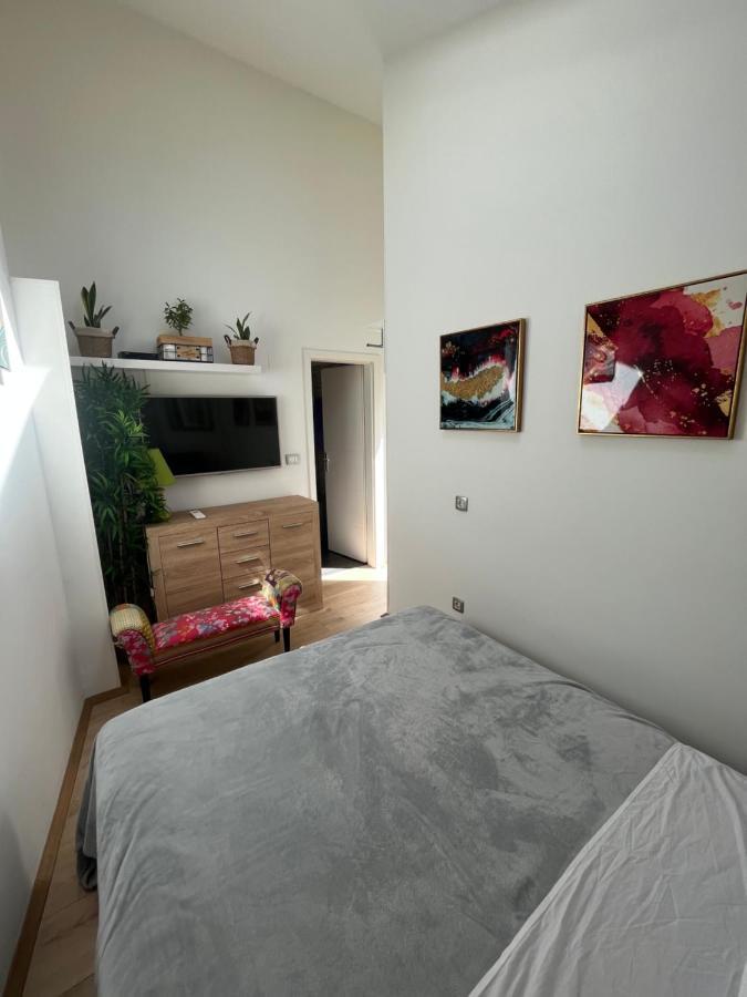 Hiza Appartement Pula Buitenkant foto