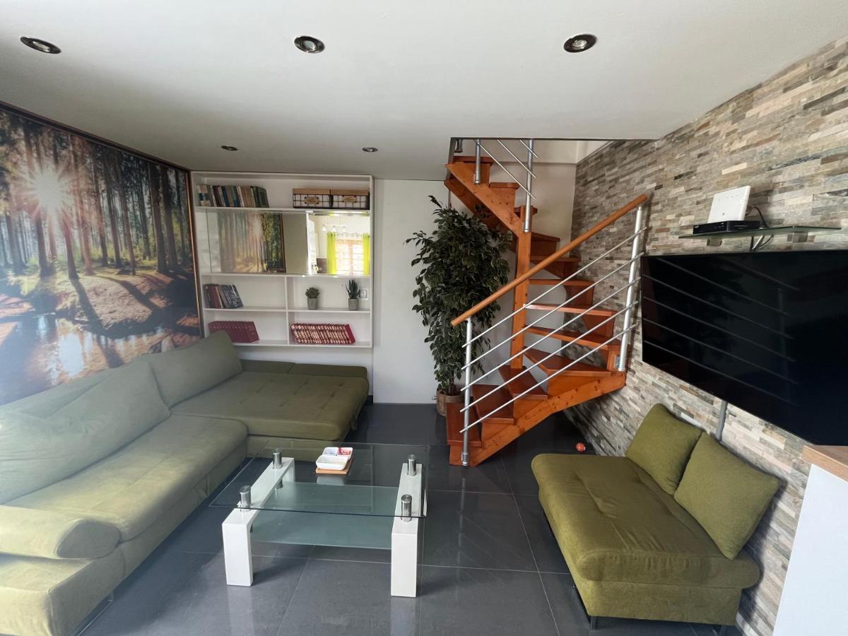 Hiza Appartement Pula Buitenkant foto
